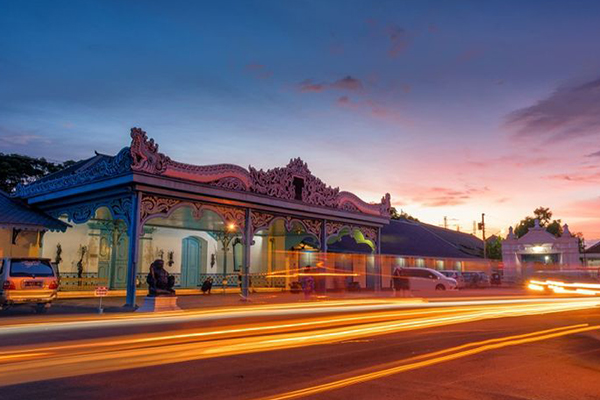 travel-purwokerto-solo